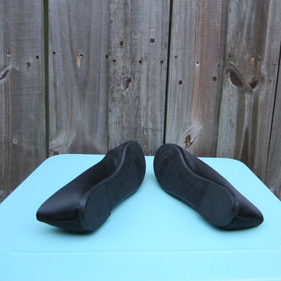 Like New Woman's Size 8 Black Very Volatile Los Angles Devs Ballet Flats - Picture 4 of 8